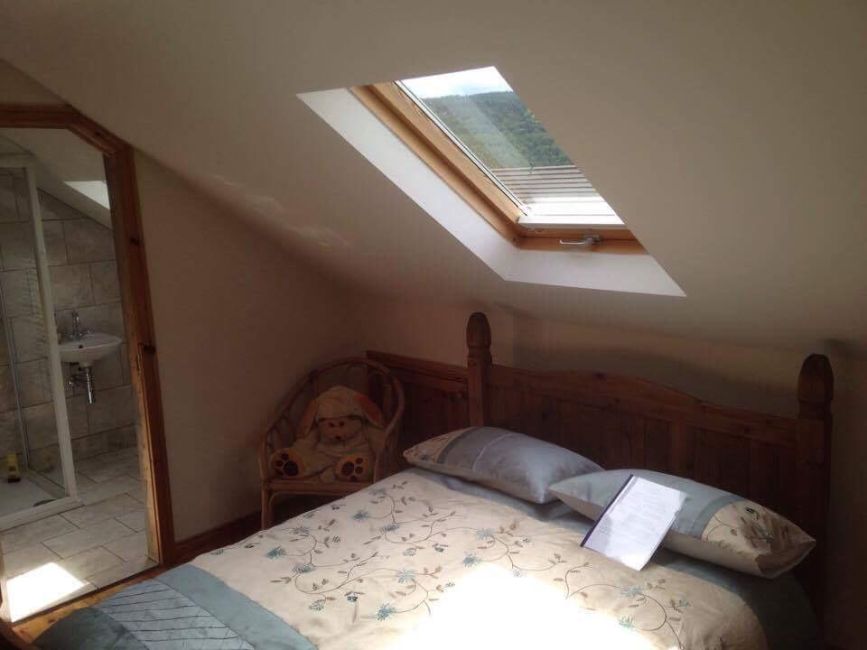 Tara House Bed & Breakfast Ballycastle Bagian luar foto