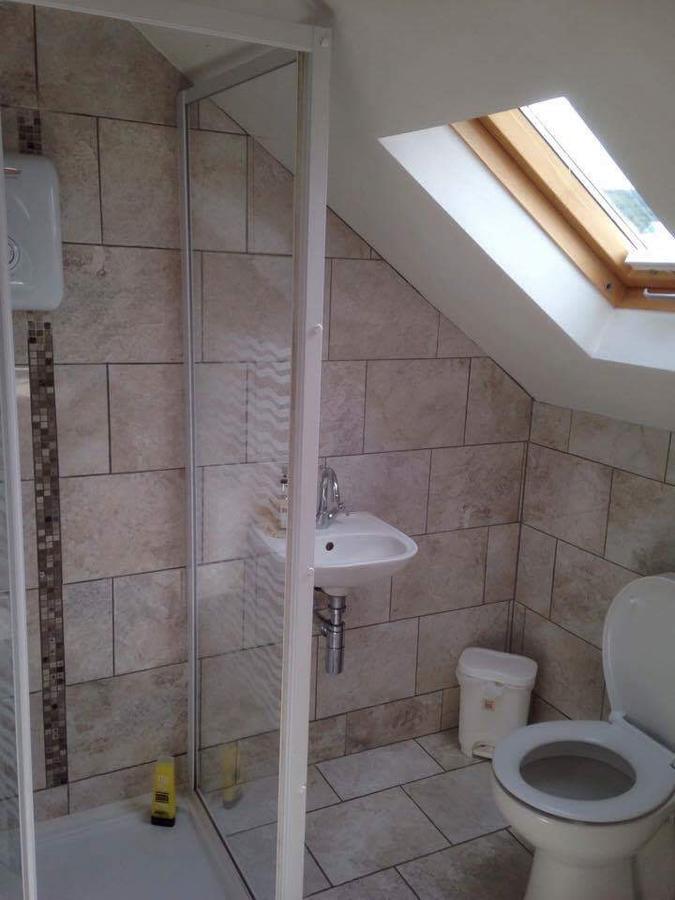 Tara House Bed & Breakfast Ballycastle Bagian luar foto